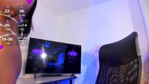 Snapshot of sexygoddess_f chatting on September 24, 10:33 am sexygoddess_f online show from September 24, 10:33 am