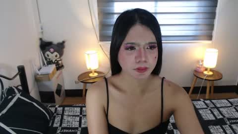 Sexymylessss online show from July 17, 9:00 am