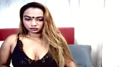 sexyindianchic13 online show from February 12, 10:35 am
