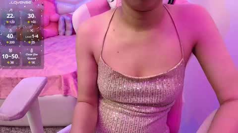 Snapshot of sexyislive chatting on February 14, 5:03 pm sexyislive online show from February 14, 5:03 pm
