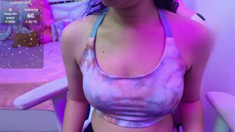 Snapshot of sexyislive chatting on February 5, 7:10 pm sexyislive online show from February 5, 7:10 pm