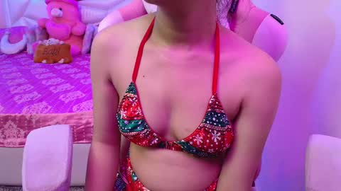 Snapshot of sexyislive chatting on March 3, 6:46 pm sexyislive online show from March 3, 6:46 pm