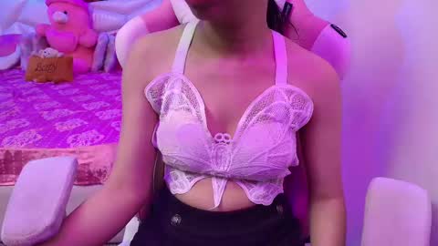 Snapshot of sexyislive chatting on February 28, 5:59 pm sexyislive online show from February 28, 5:59 pm