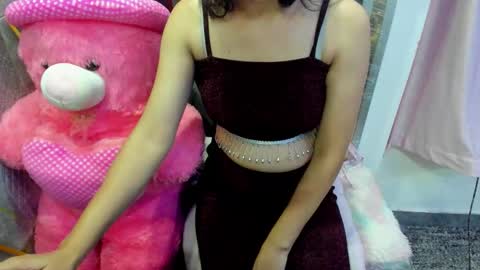 Snapshot of sexyislive chatting on September 17, 8:01 pm sexyislive online show from September 17, 8:01 pm