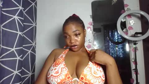 malia online show from May 20, 8:54 am