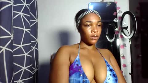 malia online show from June 7, 9:42 pm