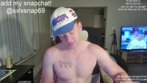 Snapshot of sexylax69 chatting on October 9, 1:11 am sexylax69 online show from October 9, 1:11 am