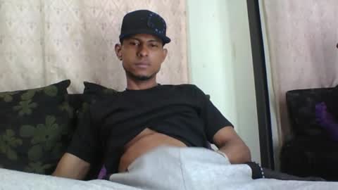 Sexy leon online show from June 5, 9:42 pm
