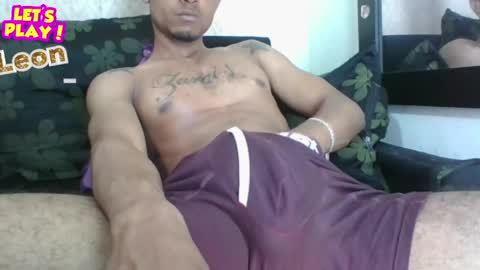 Sexy leon online show from May 25, 11:44 pm