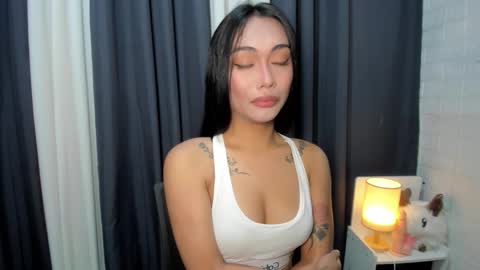 maxine online show from January 14, 9:12 pm