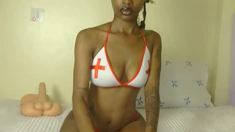 sexyluha online show from April 22, 10:39 pm