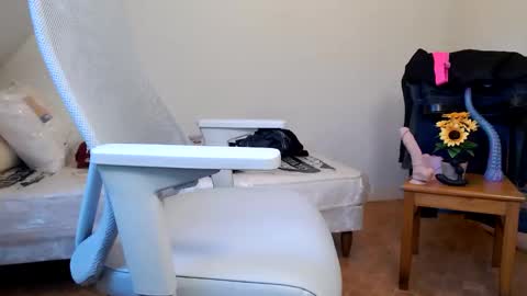 Vincent Vega online show from October 12, 2:09 pm