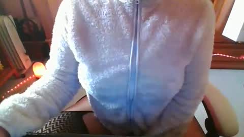 sexymisss24 online show from March 11, 12:52 pm