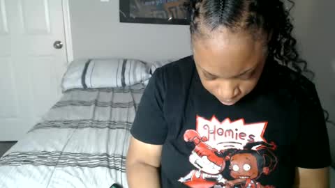 Snapshot of sexymona1218 chatting on March 6, 6:41 am SexyMona online show from March 6, 6:41 am