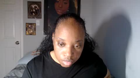 Snapshot of sexymona1218 chatting on September 27, 5:05 am SexyMona online show from September 27, 5:05 am