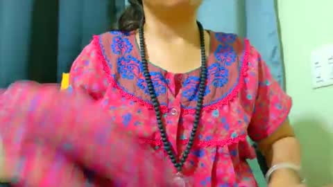 Snapshot of sexyniharika chatting on September 24, 7:59 am Niharika online show from September 24, 7:59 am