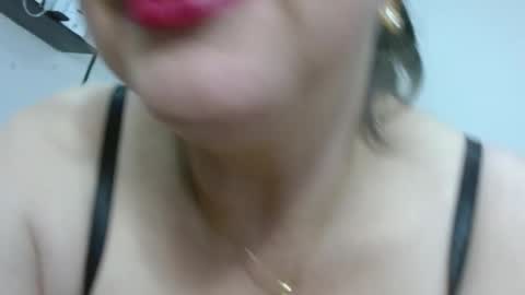 Snapshot of sexypsychologist chatting on February 25, 11:15 pm Sexy Psychologist online show from February 25, 11:15 pm