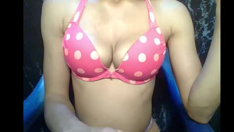 sexypussy000 online show from February 10, 4:04 am