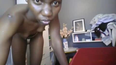 sexyquin1 online show from February 2, 3:37 am