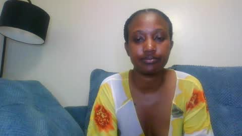 sexyriri22 online show from July 2, 2:44 pm