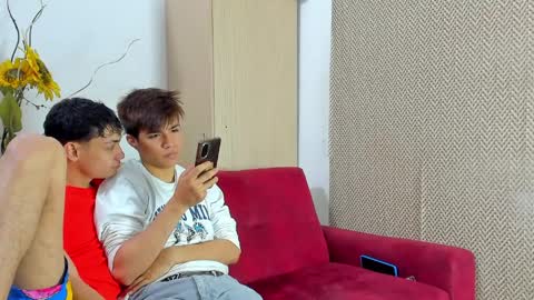 MATIAS-18   THIAHO -18  MAX-19  NICOKALY-19  CAIN-19   MOD ESTEBAN online show from March 31, 7:58 pm