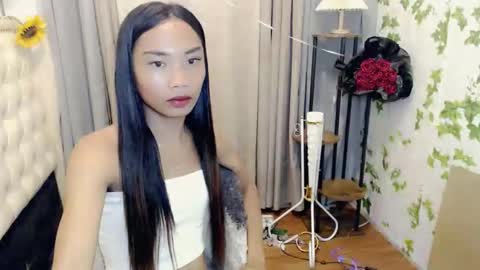 sexyshinixx online show from February 2, 6:48 pm