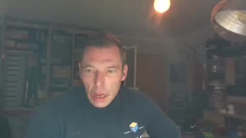sexysingleguy40 online show from January 12, 6:04 pm