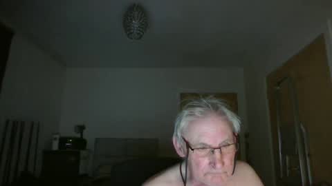 sexystud2025 online show from June 22, 12:50 am