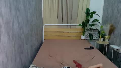 sexytrixie11 online show from June 9, 1:22 pm