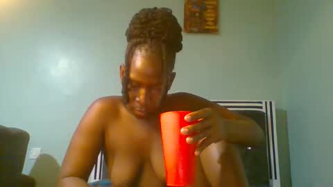 Snapshot of sexyvivy chatting on March 4, 7:51 am VIVIAN online show from March 4, 7:51 am