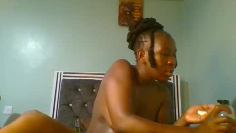 Snapshot of sexyvivy chatting on March 9, 8:42 pm VIVIAN online show from March 9, 8:42 pm