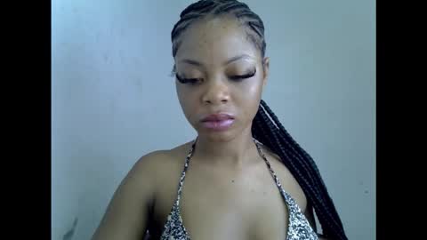 sexyxpeach online show from March 10, 2:38 am