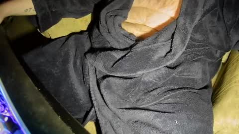 no face online show from April 26, 7:39 am