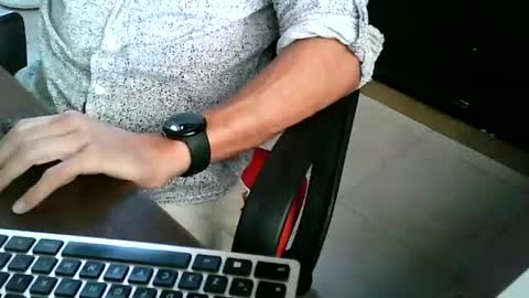 sexzob_81 online show from July 10, 7:57 am
