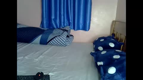 shaa_loon online show from May 24, 5:47 am