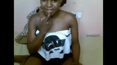 shaa_loon online show from October 16, 6:51 pm