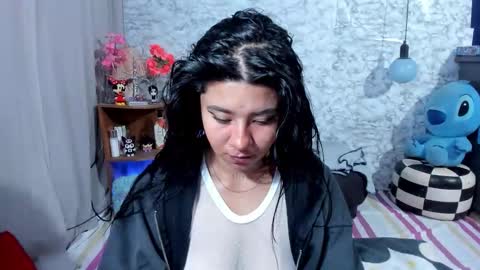 Snapshot of shaden_1 chatting on September 12, 5:53 am Liz online show from September 12, 5:53 am