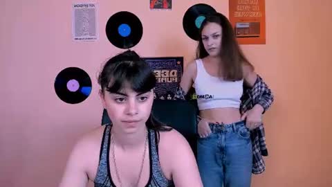 shadow_kiss online show from June 15, 8:28 am