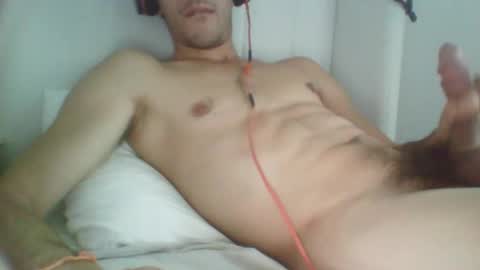 shadowgiraffe online show from October 25, 10:03 am