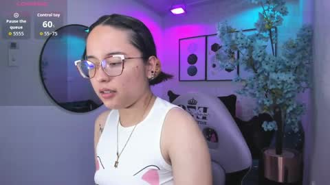 Shady  online show from May 14, 8:51 pm