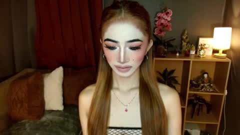 shaina online show from April 6, 11:39 pm