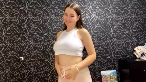 Snapshot of shalonjoosten chatting on September 27, 8:17 pm Iris online show from September 27, 8:17 pm