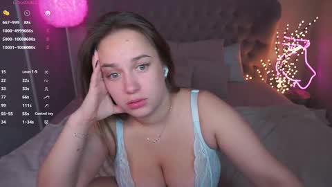 Lessi online show from February 28, 3:26 pm