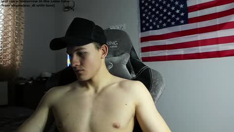 shameless di online show from December 4, 10:40 am