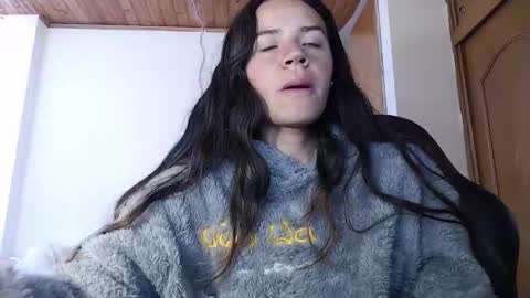 shanel_lozano online show from September 19, 1:48 pm