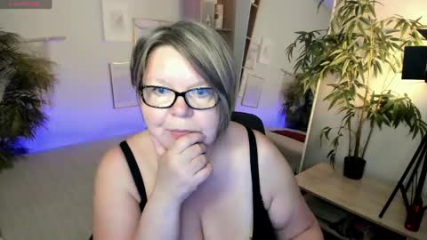 Shannon online show from June 7, 7:24 am