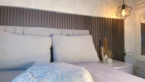 SHANON online show from March 28, 7:59 pm