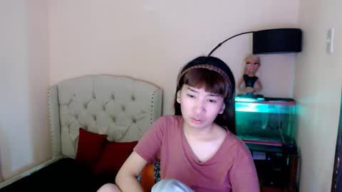 SHANTA FOX  s online show from April 7, 7:10 am