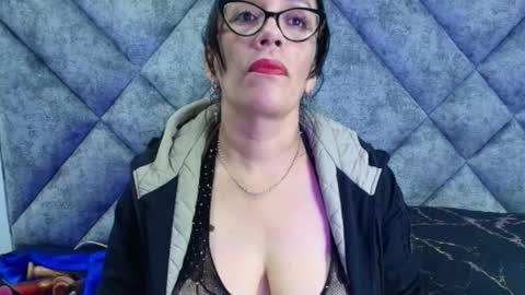 shantey online show from February 25, 3:37 pm