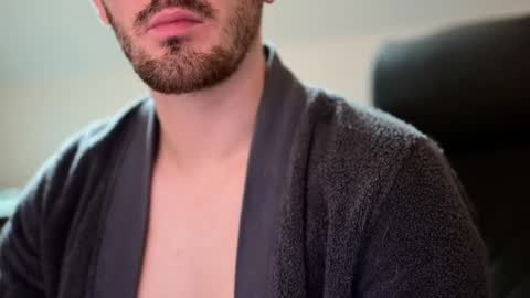 frenchy boy online show from December 8, 12:52 pm